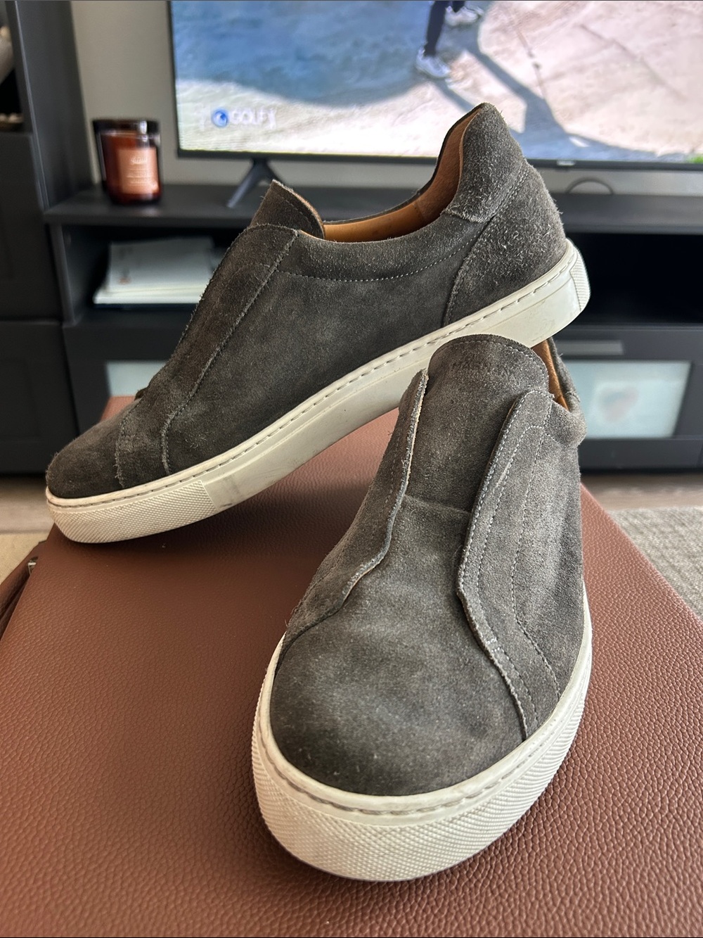 Magnanni Gray Suede Slip-On Sneakers